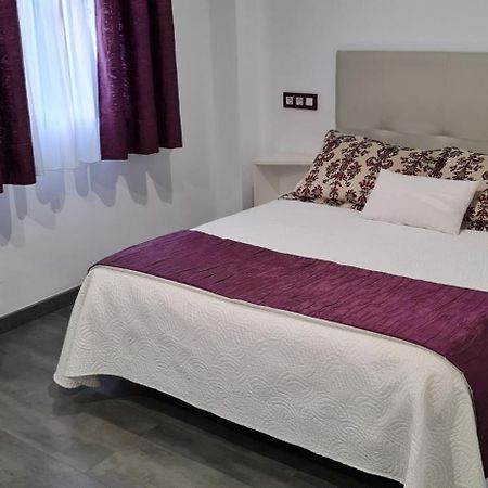 Hostal Oleo Auto Check-In سانتاندر المظهر الخارجي الصورة