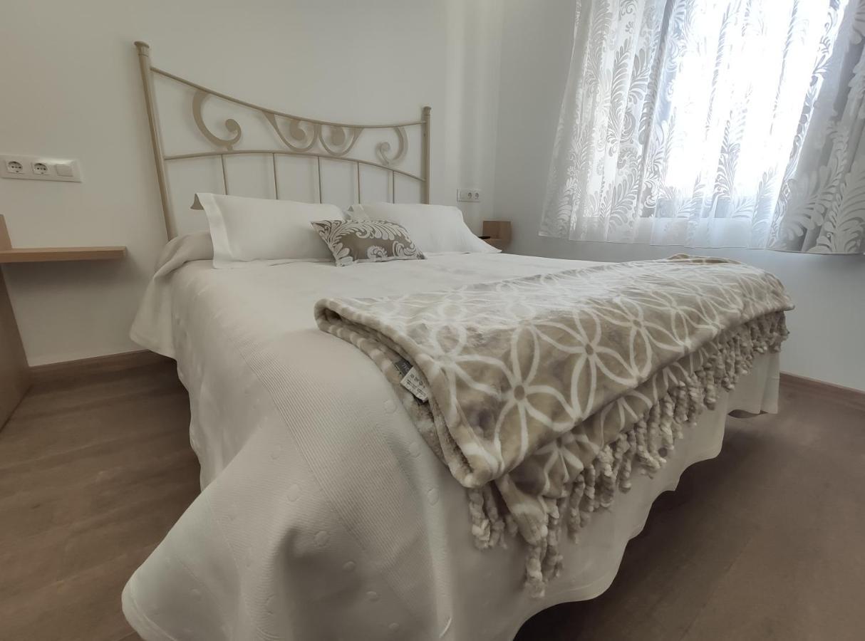 Hostal Oleo Auto Check-In سانتاندر المظهر الخارجي الصورة