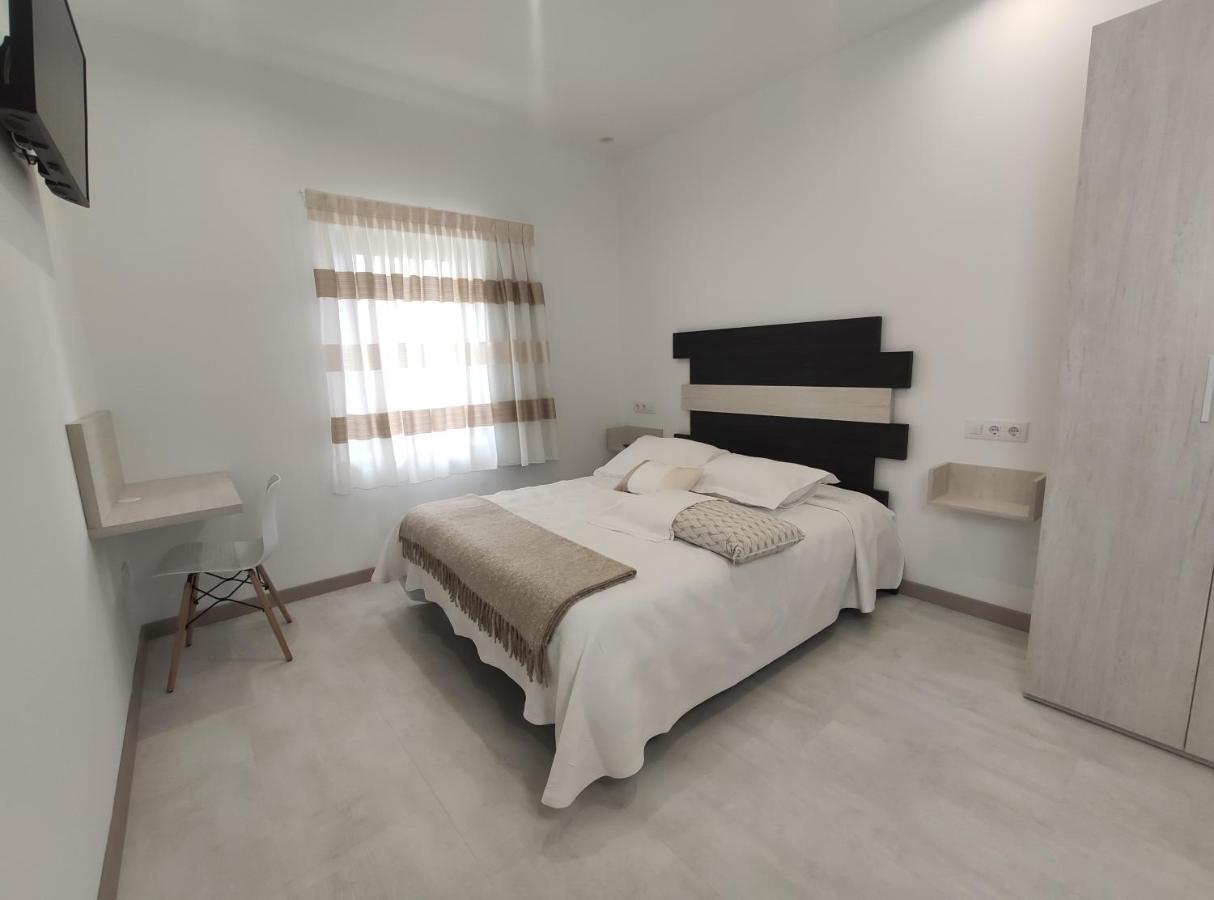 Hostal Oleo Auto Check-In سانتاندر المظهر الخارجي الصورة
