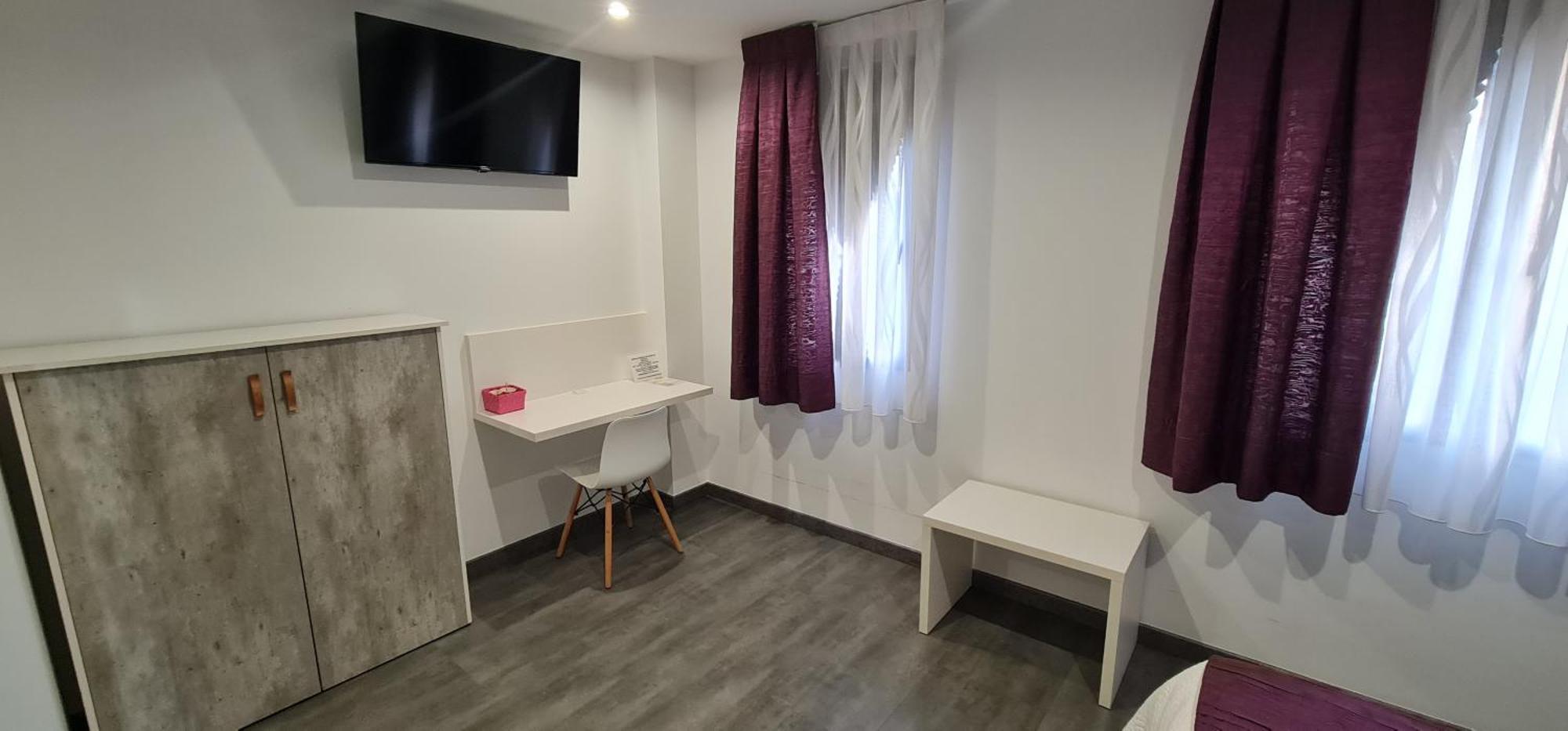 Hostal Oleo Auto Check-In سانتاندر المظهر الخارجي الصورة