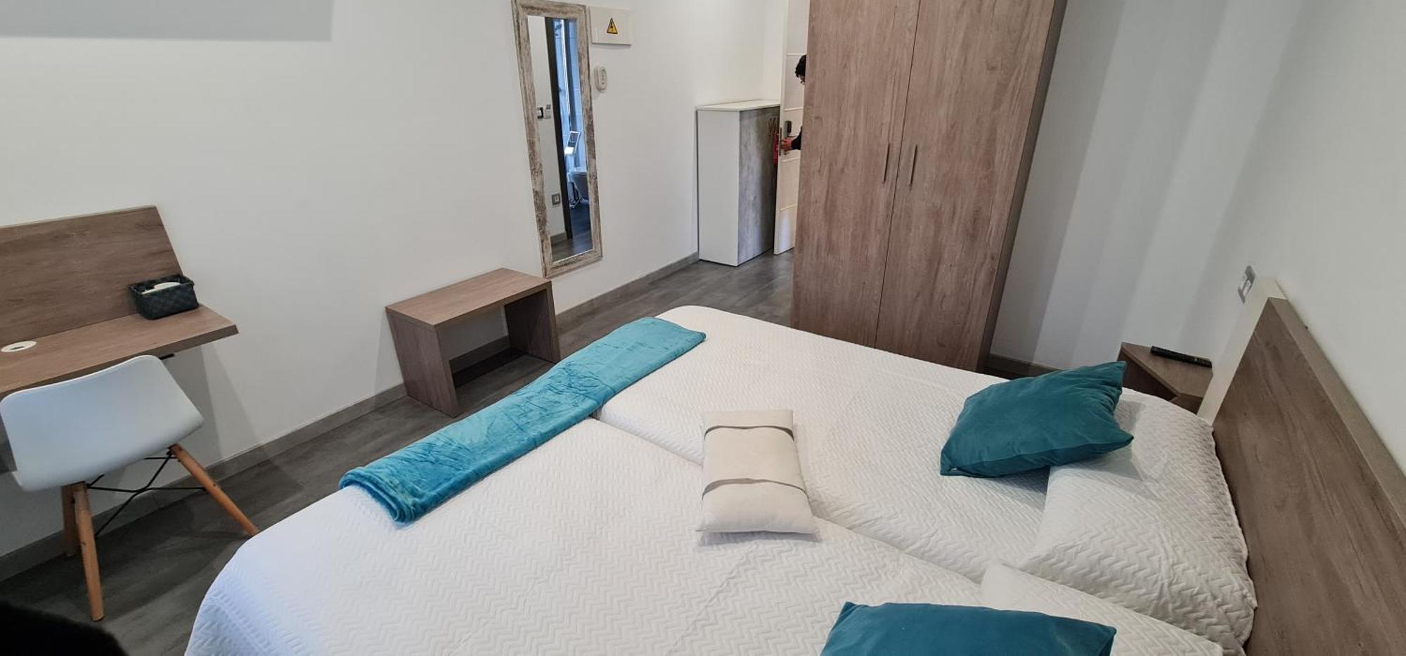 Hostal Oleo Auto Check-In سانتاندر المظهر الخارجي الصورة